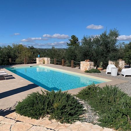Trulli Santa Maria Odegitria Relais Guest House Остуни Екстериор снимка