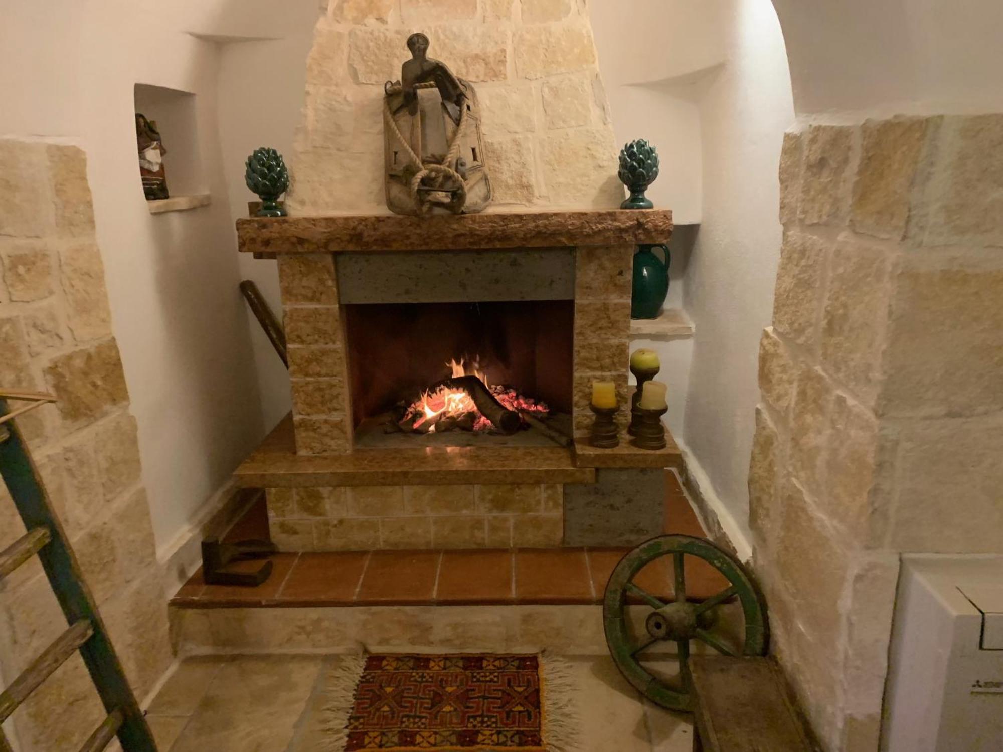 Trulli Santa Maria Odegitria Relais Guest House Остуни Екстериор снимка